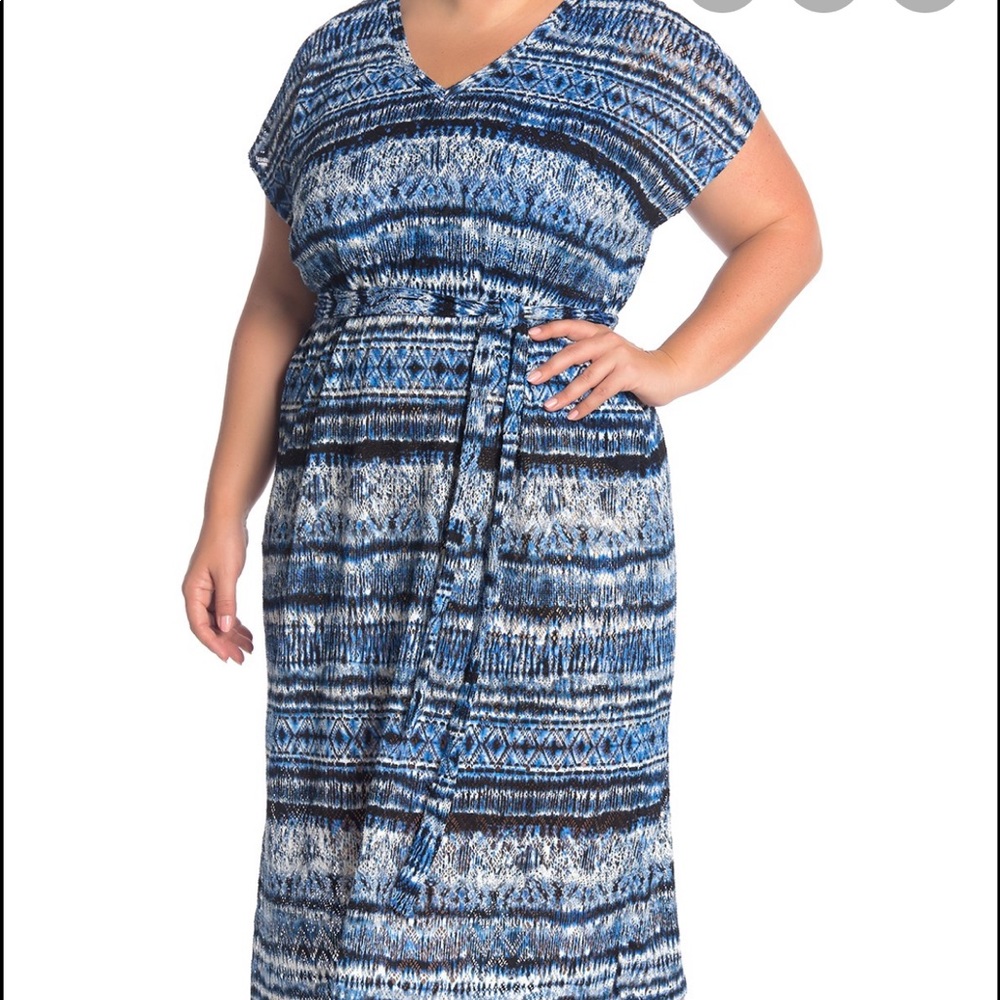 💕LondonTimesWoman 2X VNeck beltTie Blue  Dress